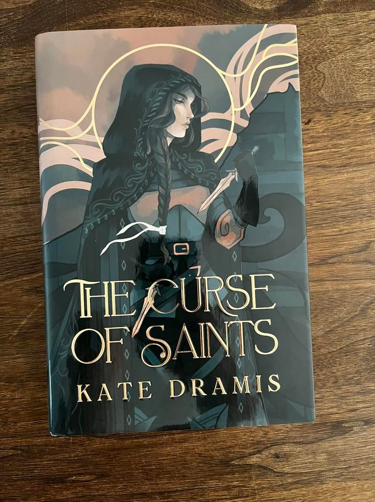 The Curse of Saints - Kate Dramis Fairyloot, Boeken, Ophalen of Verzenden, Zo goed als nieuw