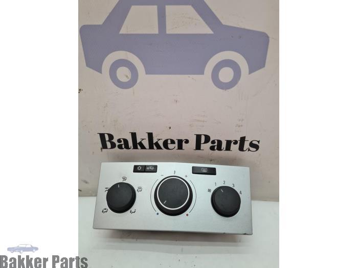Kachel Bedieningspaneel van een Opel Astra, Auto-onderdelen, Dashboard en Schakelaars, Opel, Gebruikt, 3 maanden garantie, Ophalen of Verzenden