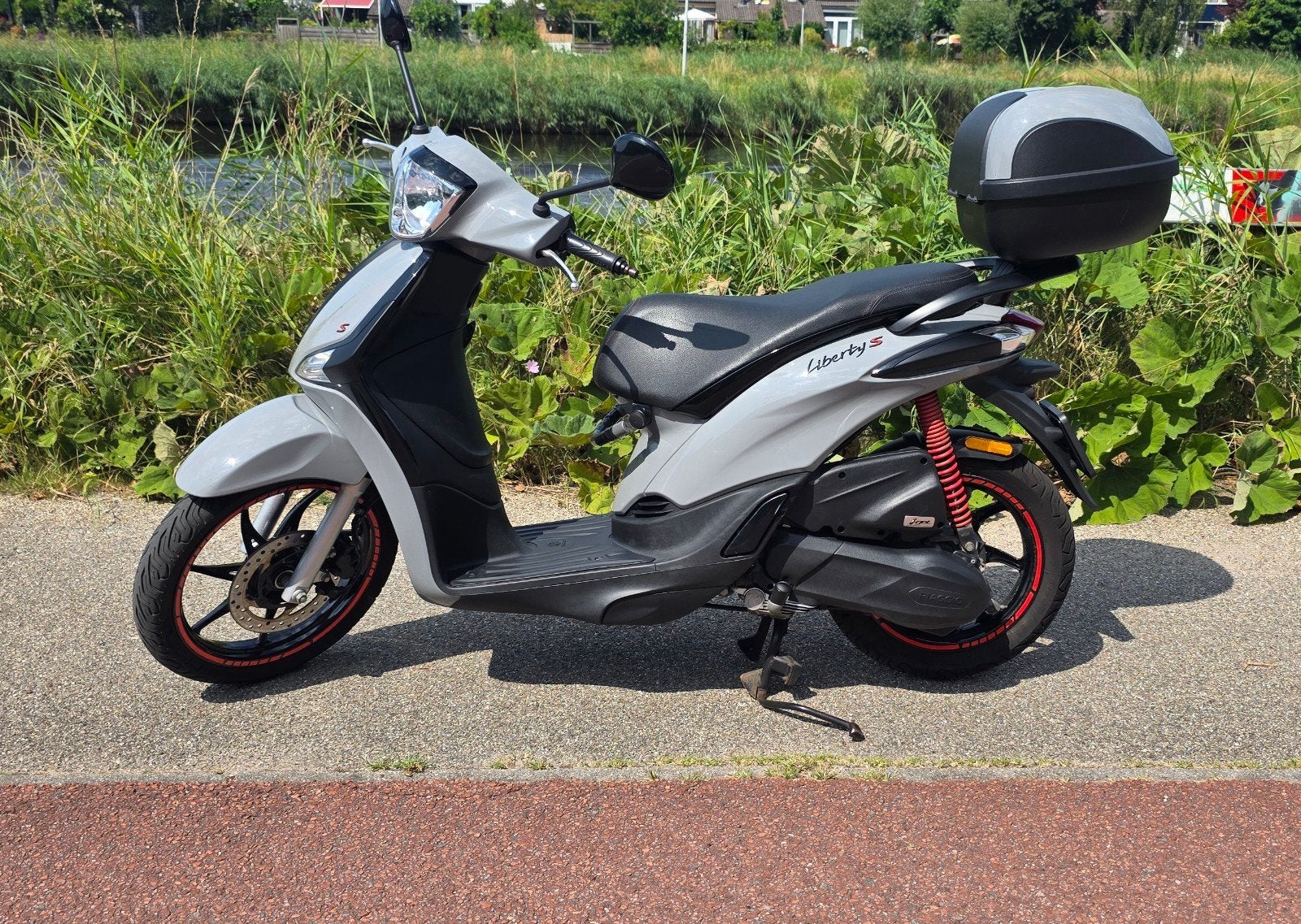 Piaggio Liberty S 50 4T3V IGET 45 KM - 1ste eigenaar, Ophalen, Gebruikt, Benzine, Overige modellen
