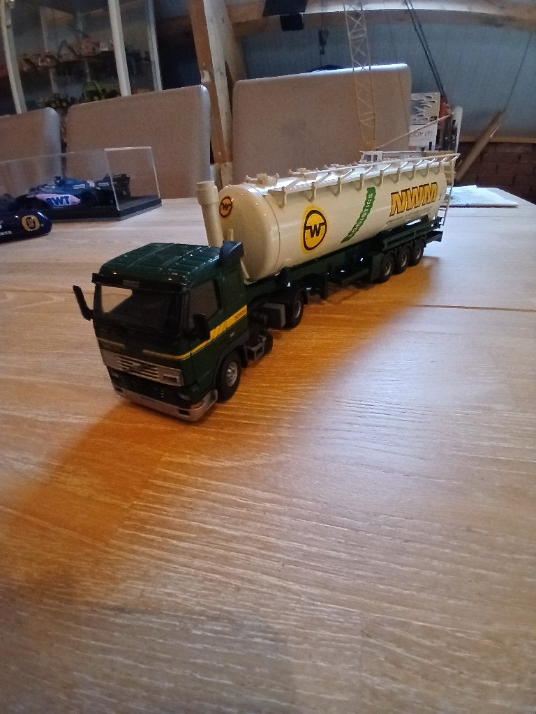 Volvo tekno nwm, Ophalen of Verzenden, Zo goed als nieuw, Bus of Vrachtwagen, Tekno
