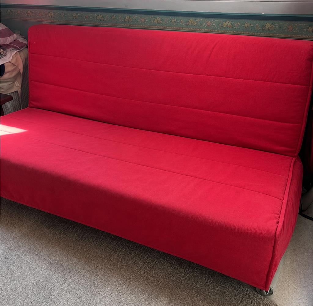 Ikea Beddinge slaapbank hoes - Rood, Huis en Inrichting, Gebruikt, Tweepersoons, Rood, 140 cm