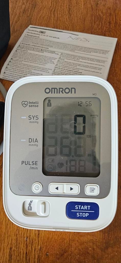 Omron M3 Bloeddrukmeter met IntelliSense Technologie, Ophalen, Zo goed als nieuw, Overige typen