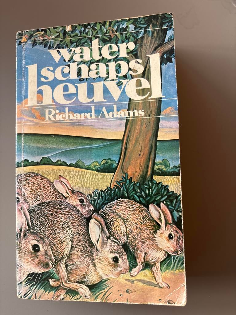 Waterschapsheuvel - Richard Adams (Prisma Roman), Boeken, Ophalen of Verzenden, Gelezen, Europa overig