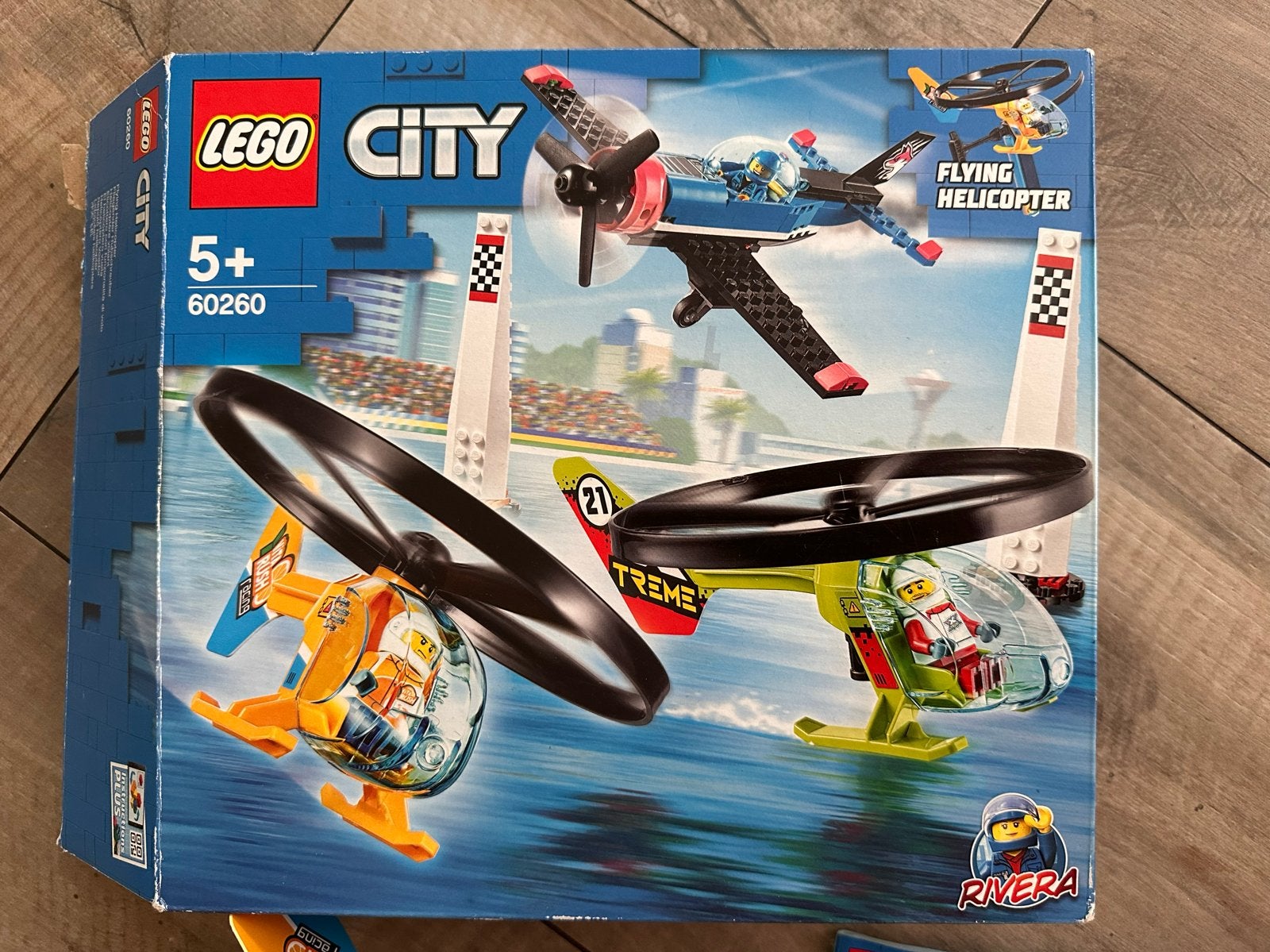 LEGO City 60260 Lucht Race Set - Vliegtuig & Helikopters, Ophalen of Verzenden, Zo goed als nieuw, Overige merken