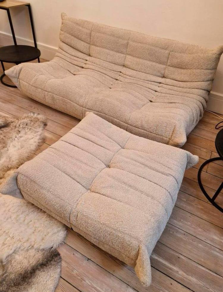 Beige bouclé / écru Togo 3zit met ottoman, Ophalen of Verzenden, Ligne roset edra knoll vitra sede artifort cassina b&b italia