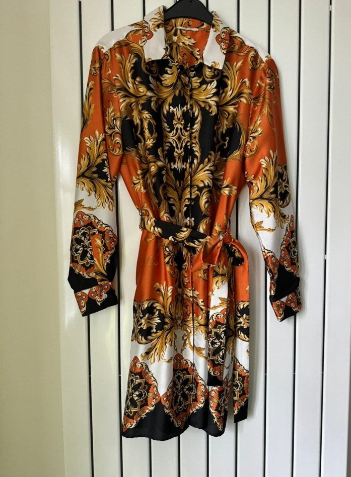 VANILIA • Barok | Goud oranje Ornament | Jurk - 42 | L, Kleding | Dames, Maat 42/44 (L), Oranje, Ophalen of Verzenden, Zo goed als nieuw