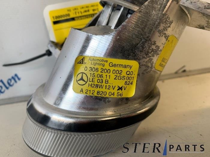 Mistlamp rechts-voor van een Mercedes E-Klasse, Gebruikt, -, Ophalen of Verzenden, -