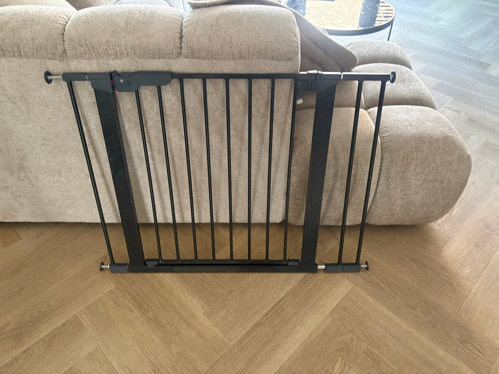 Zwart metalen klemhekje - Veiligheid voor kinderen, Gebruikt, Ophalen of Verzenden, Klemhekje, Metaal of IJzer