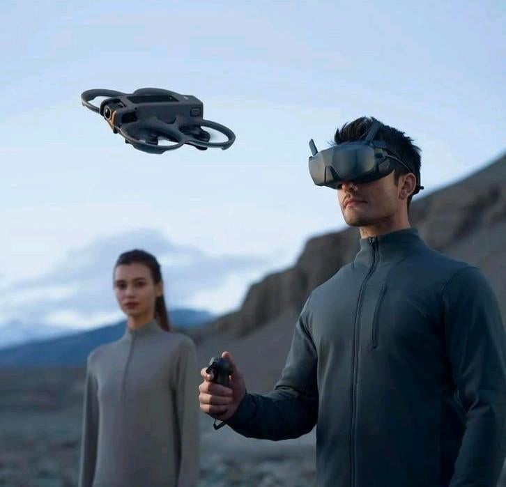 DJI AVATA 2 FLY SMART COMBO 3 BATT - VRIJWEL NIEUW!!!, Audio, Tv en Foto, Drones, 250 tot 900 gram, Cameradrone, 5 tot 10 kilometer