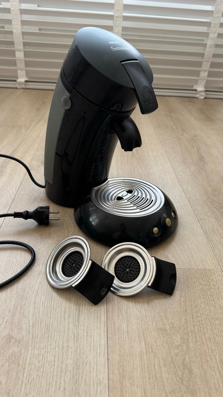 Philips Senseo koffiezetapparaat - Zwart/Grijs, Ophalen, Koffiepads en cups, Gebruikt, Koffiemachine