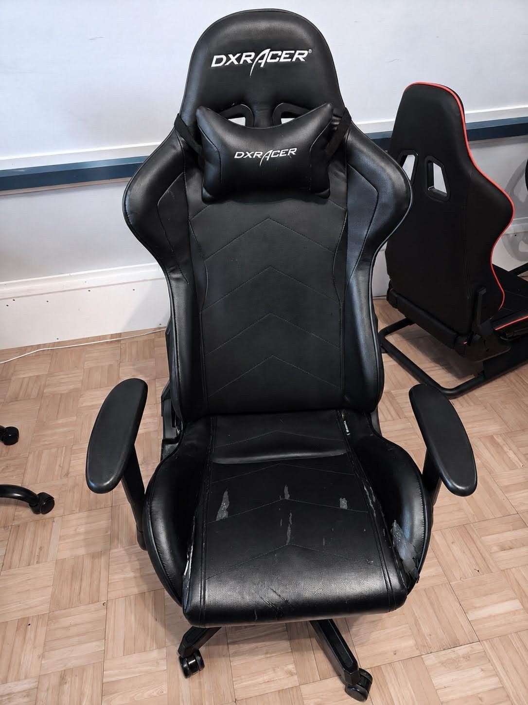 DXRacer Gaming Bureaustoel - Gebruikt, Huis en Inrichting, Bureaustoelen, Gebruikt, Zwart, Ophalen of Verzenden, Gaming bureaustoel