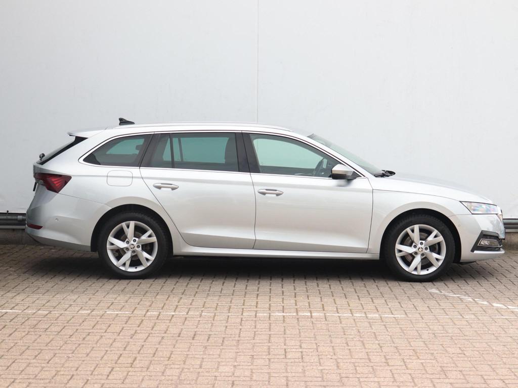 Skoda Octavia Combi 1.4 TSI iV PHEV Style | Head-up | Elektr, Auto's, Skoda, Stof, Gebruikt, Euro 6, Parkeersensor