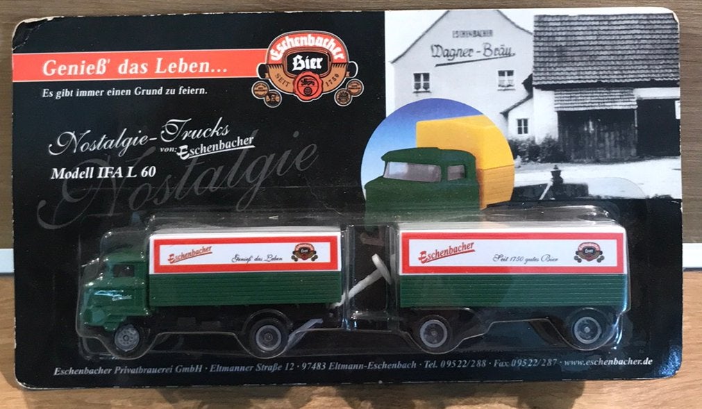 In verpakking: miniatuur vrachtwagen Eschenbacher bier, Hobby en Vrije tijd, Modelauto's | 1:87, Ophalen of Verzenden