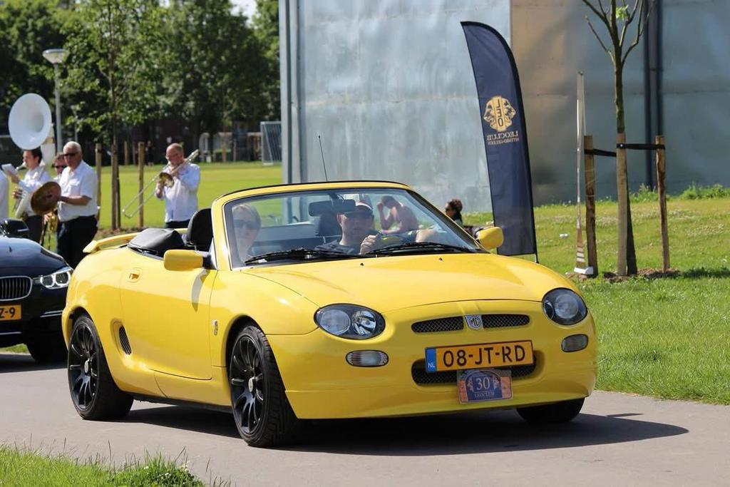 Gala auto, Hobby en Vrije tijd, Overige Hobby en Vrije tijd, Ophalen of Verzenden