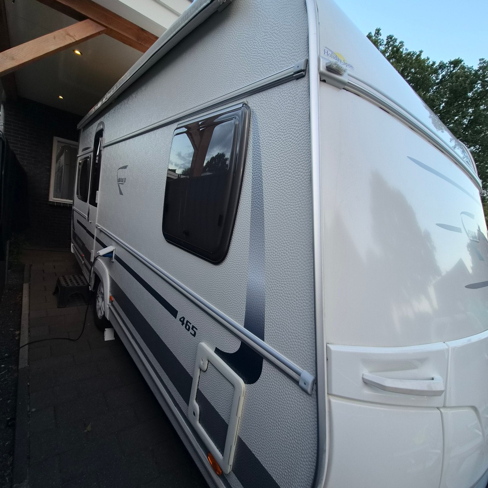 Zeer nette Fendt 465 SFB caravan, Caravans en Kamperen, Rondzit, Frans bed, Kachel, Particulier