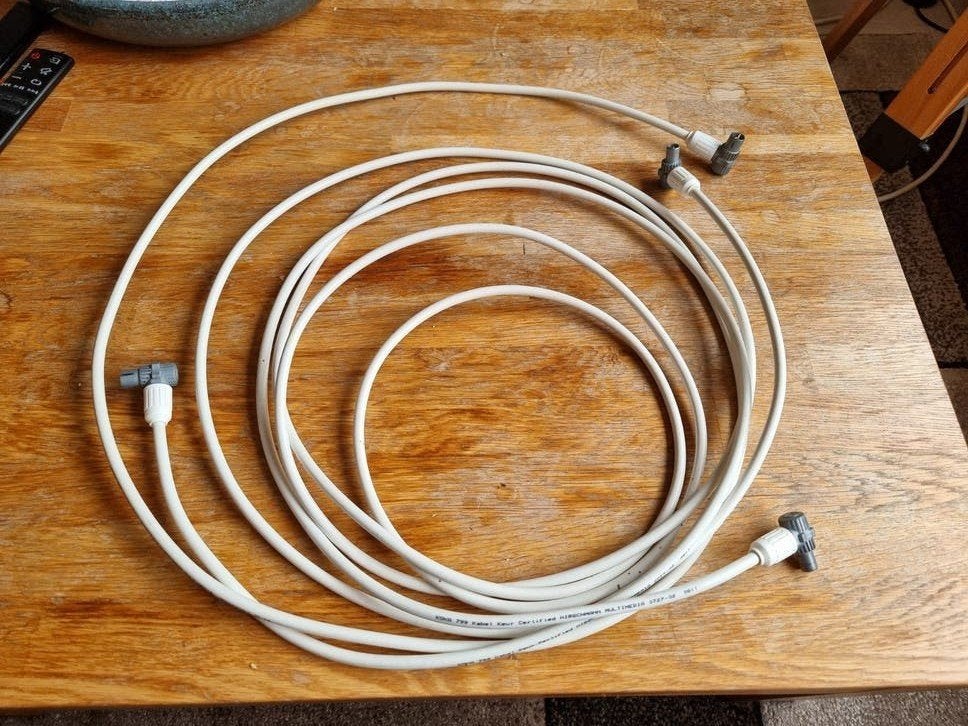 Hirschmann Koka 799 Coax Kabel - 3m en 1.5m, Ophalen of Verzenden, Zo goed als nieuw, 2 tot 5 meter, Coaxiale kabel