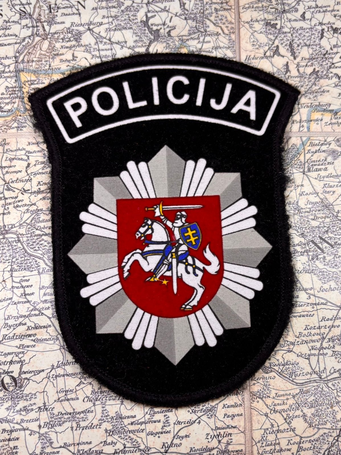 Litouwse Politie Embleem – Jaren ’90, Ophalen of Verzenden, Overige gebieden, Embleem of Badge