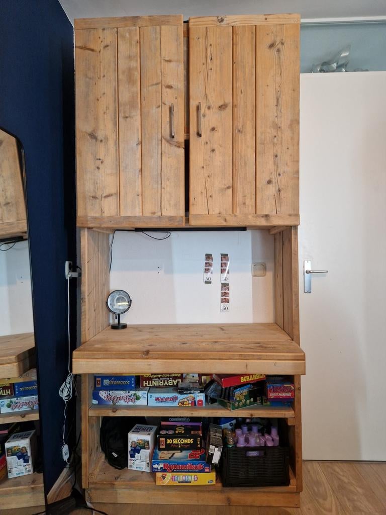Houten kast met werkblad, Ophalen, Gebruikt