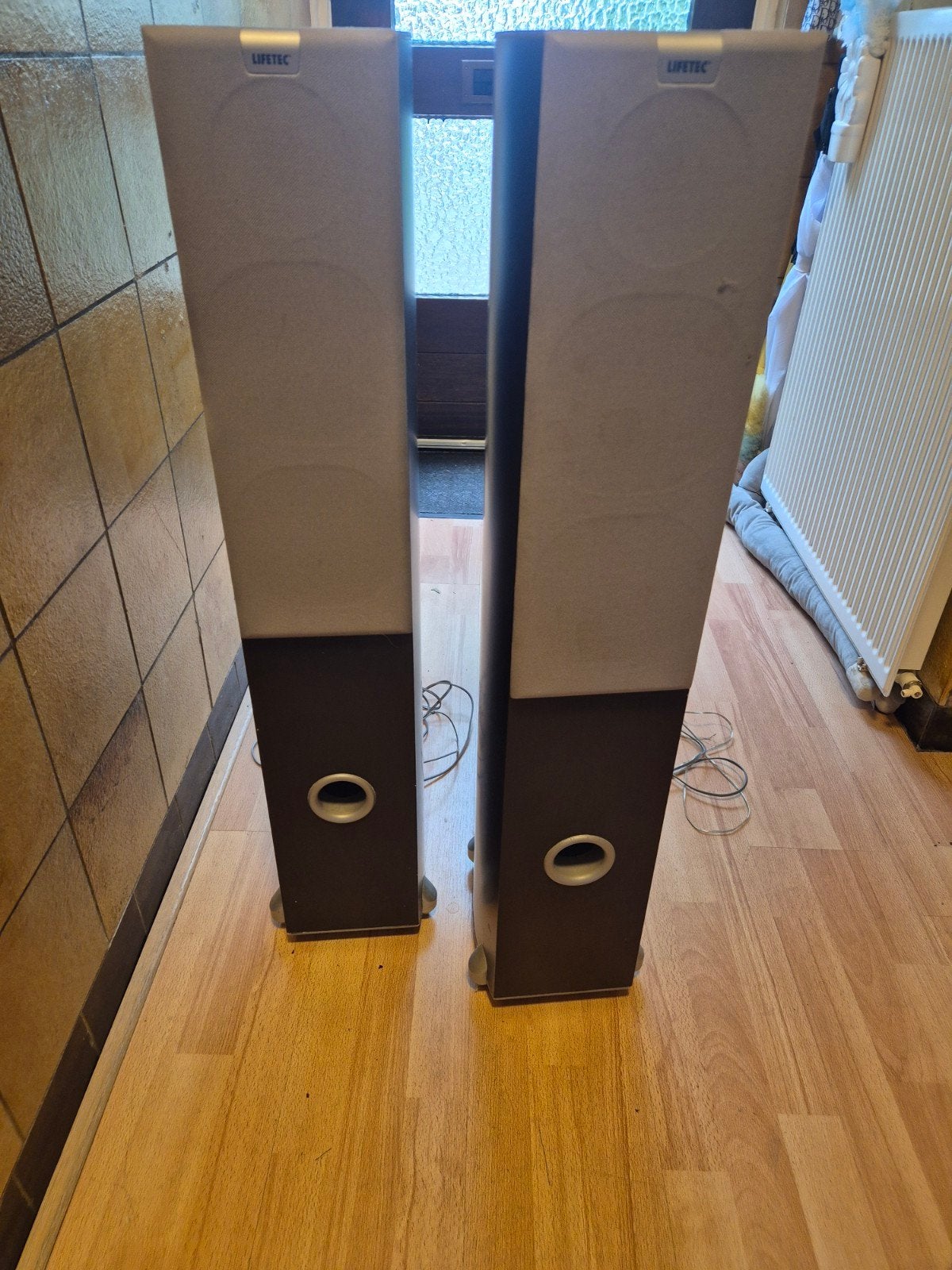2 boxen.., Audio, Tv en Foto, Ophalen of Verzenden, Overige merken