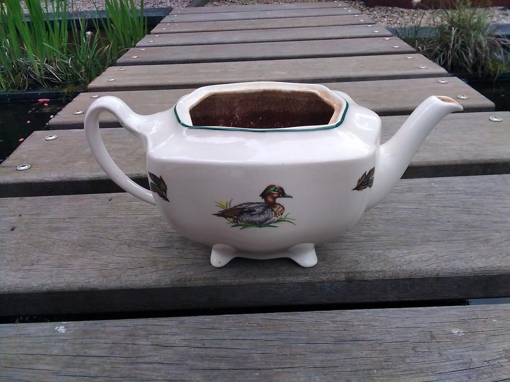Brookshire theepot, gebruikt, deksel is gebroken., Huis en Inrichting, Keuken | Servies, Ophalen of Verzenden
