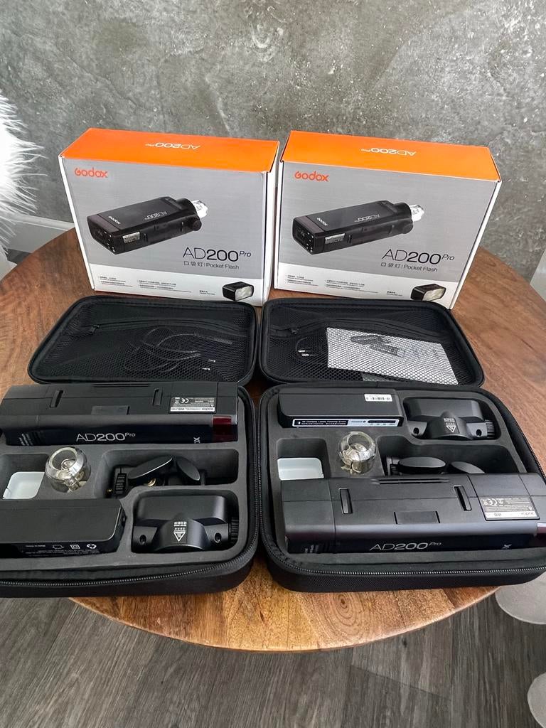 Godox AD200 Pro flitser met koffer en accessoires, Audio, Tv en Foto, Fotografie | Flitsers, Ophalen of Verzenden, Nieuw, Overige merken