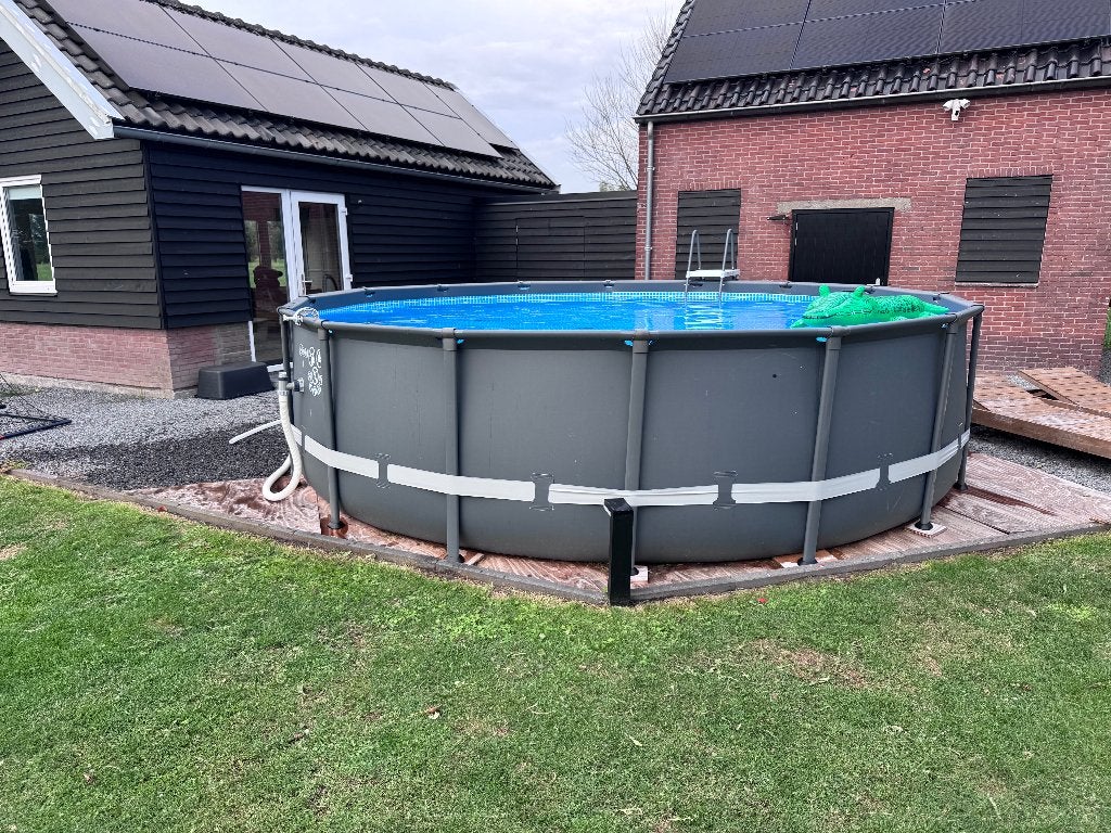 Intex Ultra XTR Frame incl. zandfilter en zoutsysteem, Gebruikt, Rond, 300 cm of meer, Ophalen