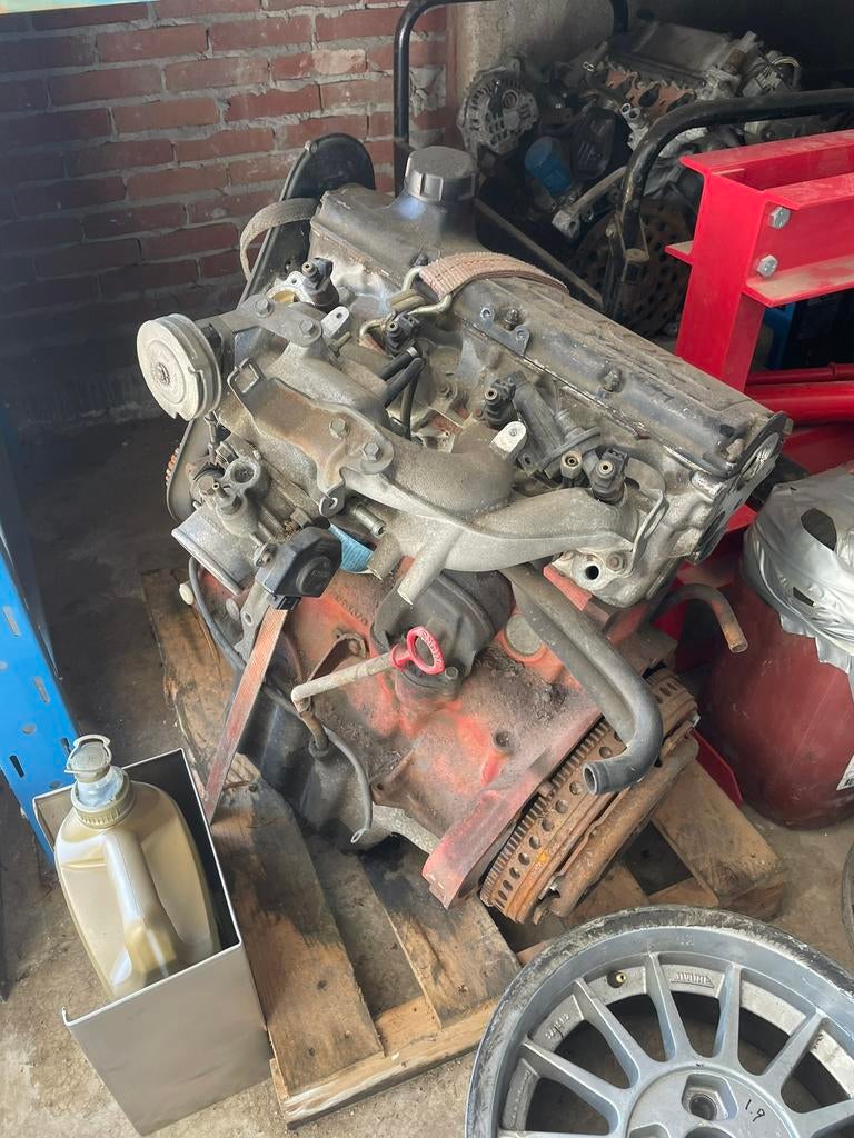 Volvo B200 Injectie - Motorblok - Onderdelen - Volvo Penta, Ophalen, Volvo
