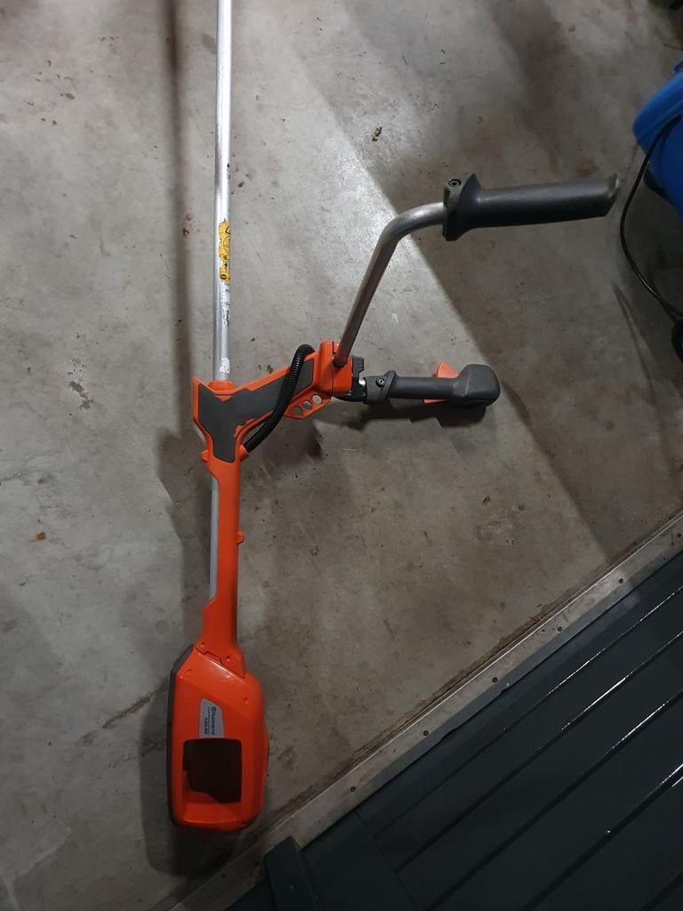 Husqvarna 536 lirx met prontec topkeeper pro onkruidschoffel, Ophalen, Benzine