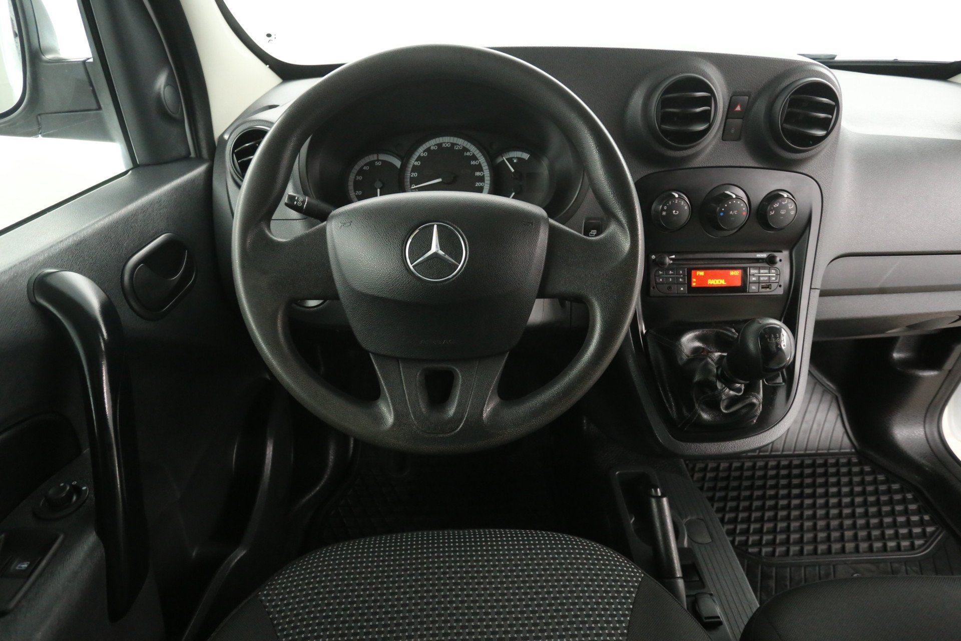 Mercedes-Benz Citan 109 CDI 96PK | Airco | Cruise | 3 Zits |, Auto's, Voorwielaandrijving, Stof, Gebruikt, 4 cilinders