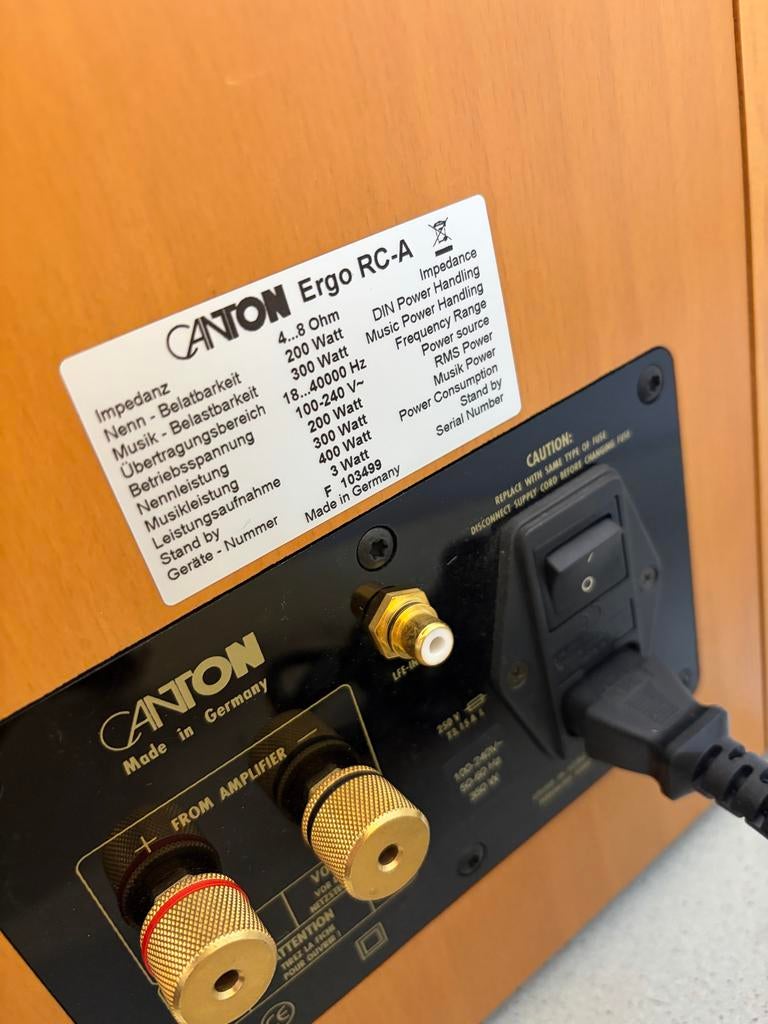 Canton Ergo RC-A Actieve Luidsprekers - Zeldzaam & Krachtig, Overige merken, Ophalen of Verzenden, Zo goed als nieuw, 120 watt of meer