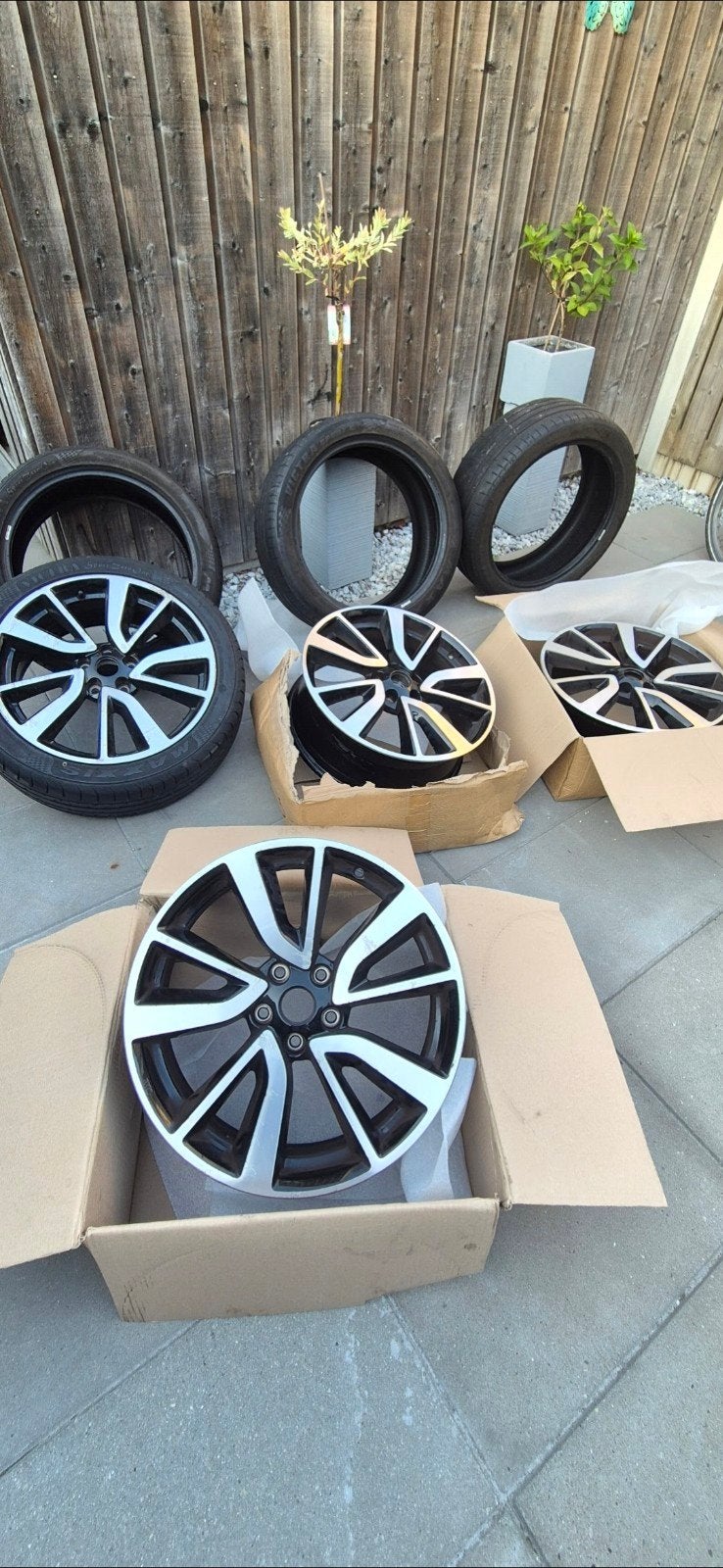 Nissan Qashqai Velgen met Banden 19 inch, Auto-onderdelen, Banden en Velgen, 19 inch, Gebruikt, Banden en Velgen, Ophalen of Verzenden