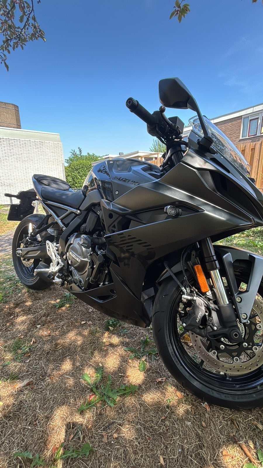 Suzuki GSX-8R 2025 - Slechts 726 km!, 2 cilinders, Nieuw, Meer dan 35 kW, Minimaal motorrijbewijs A2