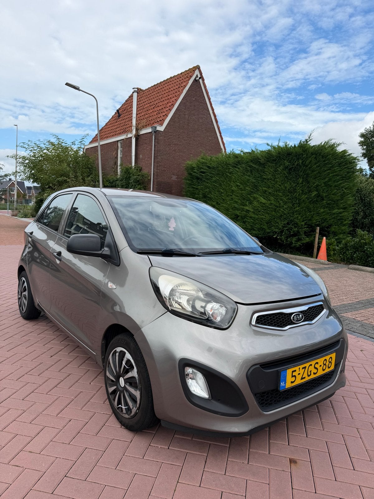 Kia Picanto 1.0 Cvvt 5-DRS 2015 Grijs, Voorwielaandrijving, 400 kg, Origineel Nederlands, 24 km/l