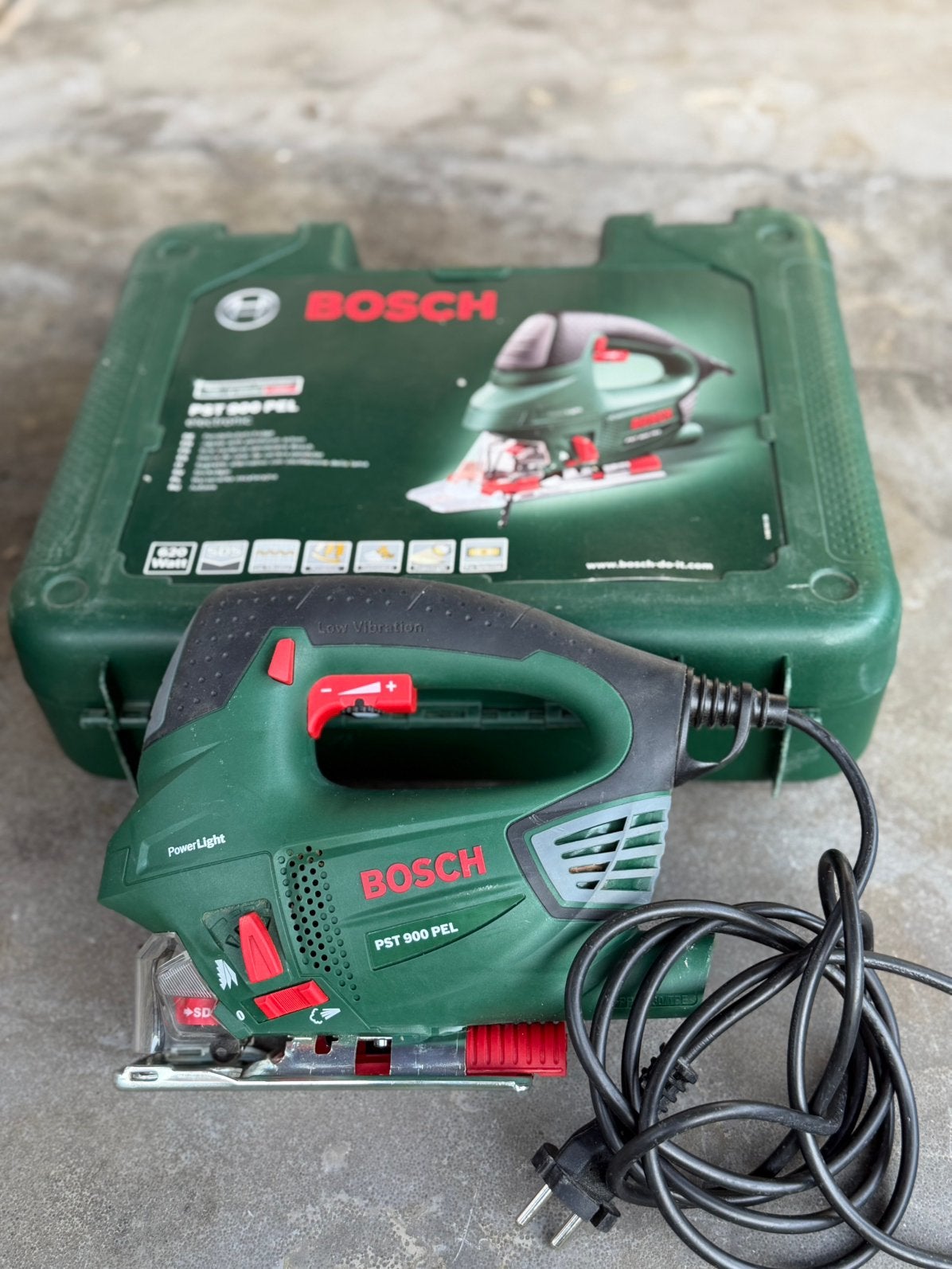 Decoupeerzaag BOSCH, Verzenden, 600 tot 1200 watt, Zo goed als nieuw, Decoupeerzaag