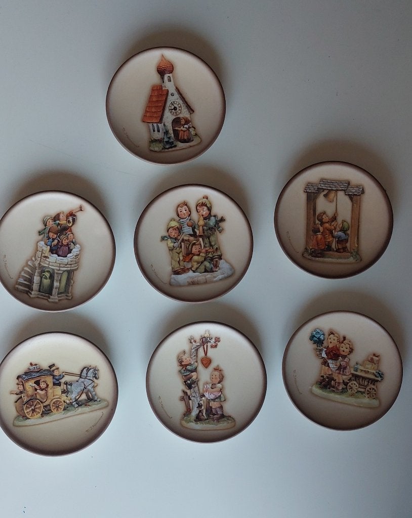 Hummel bordjes, Ophalen, Meerkleurig, Overige materialen, Overige stijlen