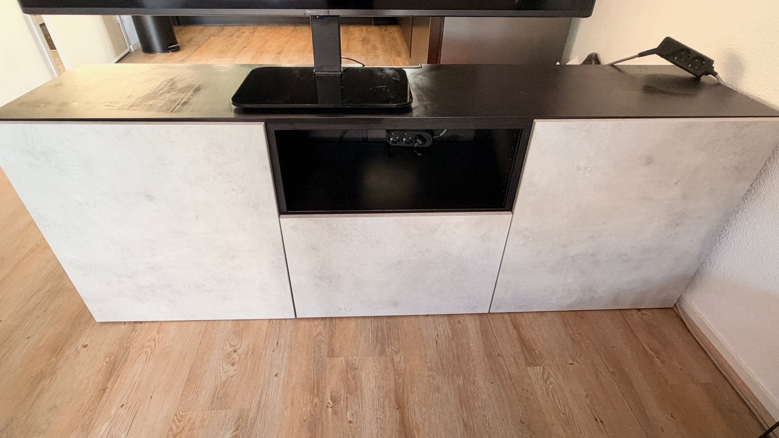 Tv-meubel te koop!, Ophalen, 150 tot 200 cm, Zo goed als nieuw, Minder dan 100 cm