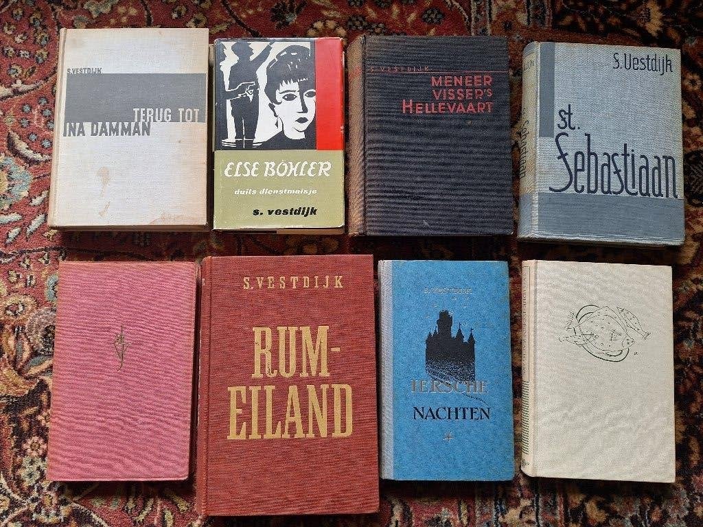 Véél Vestdijk - 54 boeken: romans, verhalen, gedichten e.a., Ophalen, Gelezen
