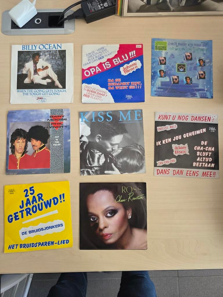 Leuk setje singles!, Ophalen of Verzenden, Zo goed als nieuw
