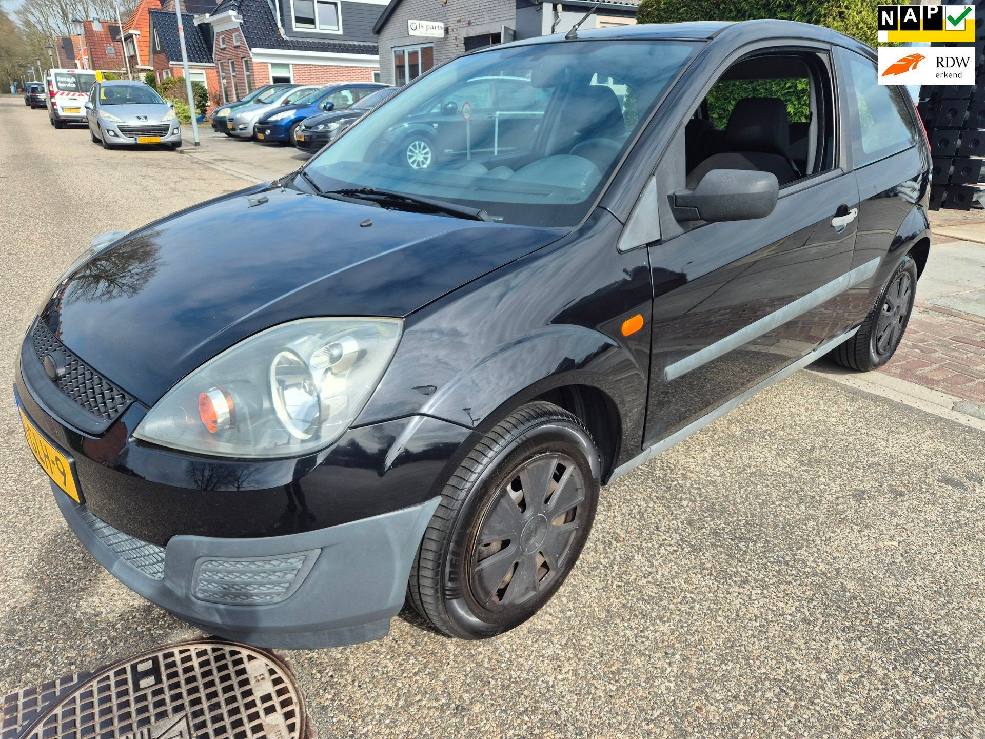 Ford Fiesta 1.3-8V Cool & Sound airco,navigatie, Auto's, Ford, 1299 cc, Stof, 4 cilinders, Origineel Nederlands