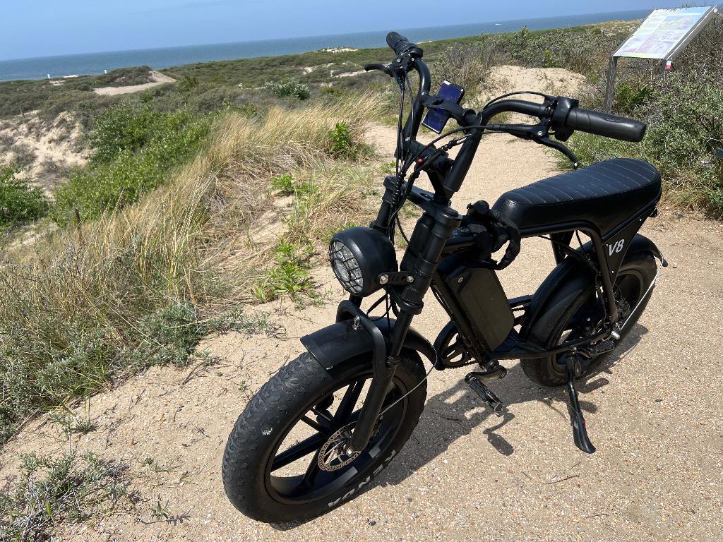 Fatbike v8 750watt motor met ijzere tandwielen, Fietsen en Brommers, Elektrische fietsen, Gebruikt, 59 cm of meer, 50 km per accu of meer