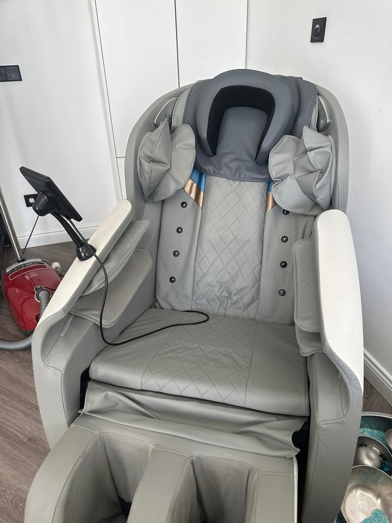 Luxe Massagestoel met Voetmassage en Diverse Programma's, Ophalen, Zo goed als nieuw, Massagestoel of Kussen