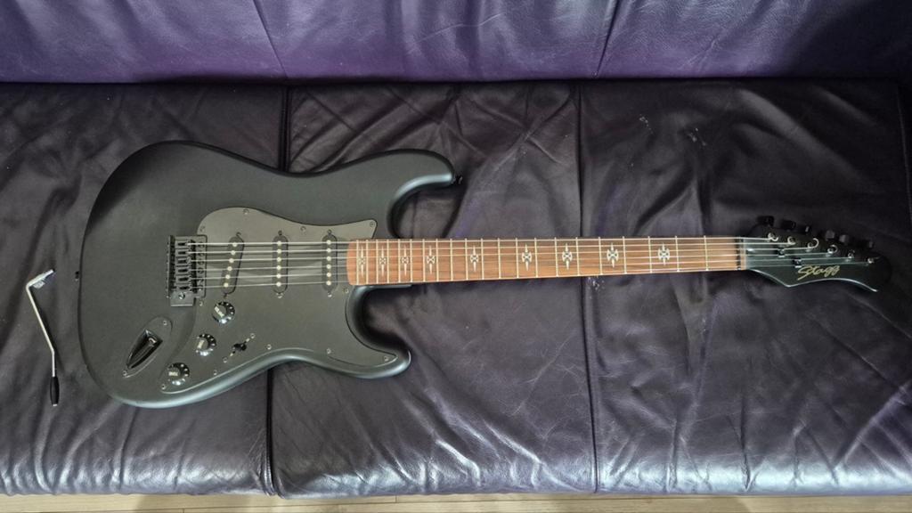 Stagg elektrische gitaar, Ophalen, Gebruikt, Solid body, Overige merken