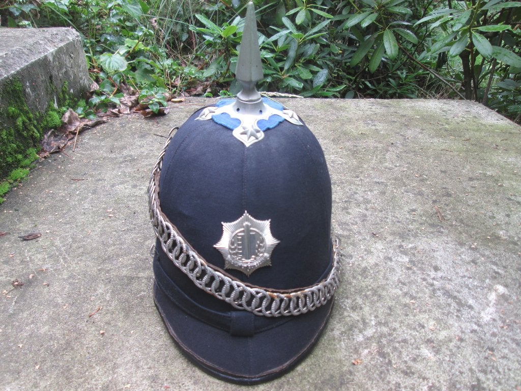 Paradehelm pinhelm gemeentepolitie officier jaren 60/70 TOP, Verzamelen, Ophalen of Verzenden, Landmacht, Nederland, Embleem of Badge