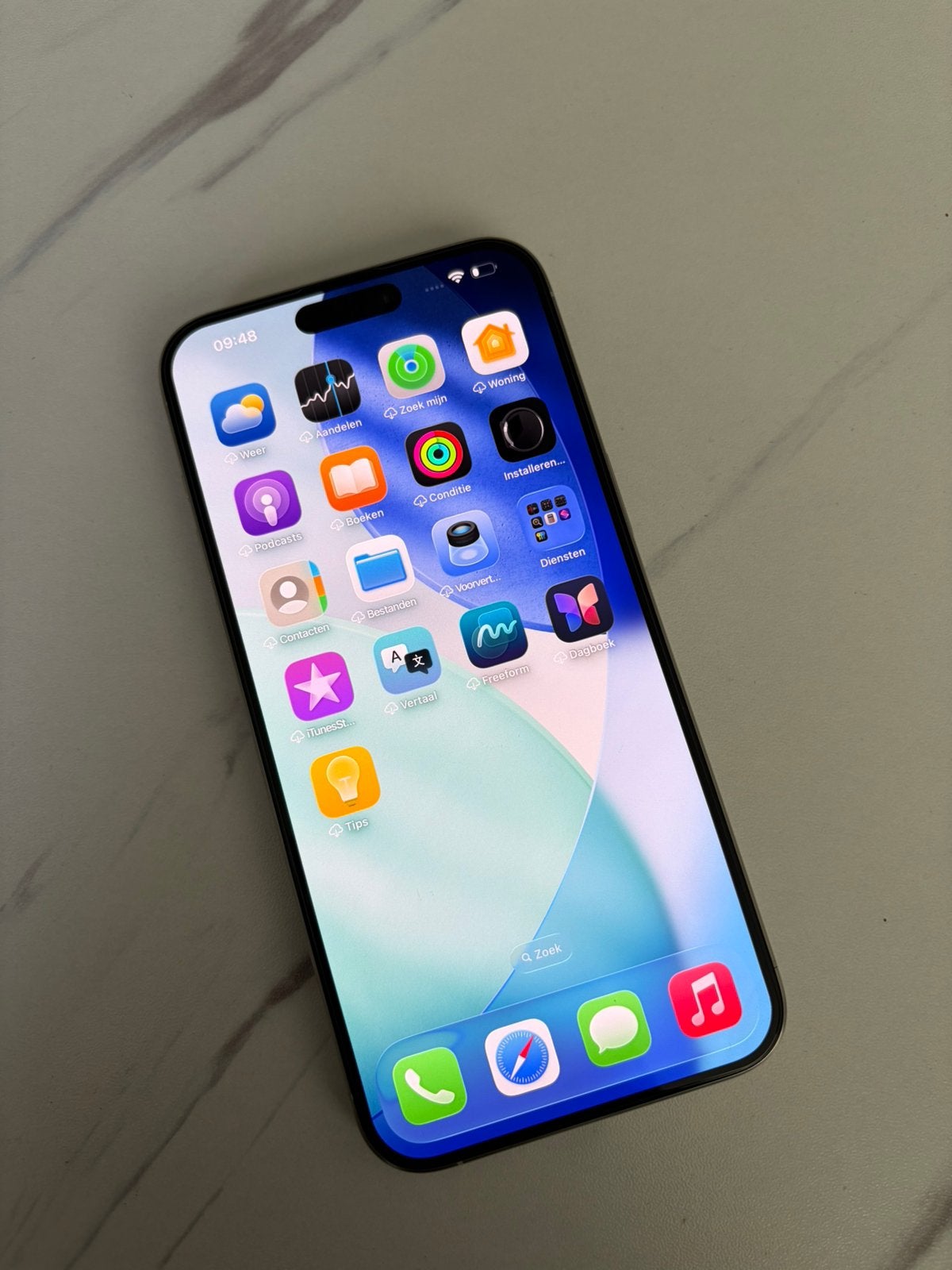 Nette iPhone 15 Pro Max | 256 GB | White | Nieuwe batterij, Wit, IPhone 15 Pro Max, Zo goed als nieuw, Zonder simlock