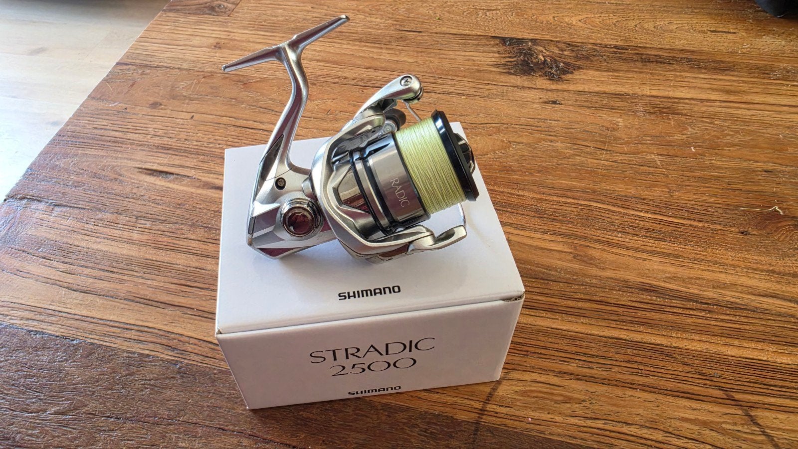 Shimano Stradic 2500 FL Molen, Ophalen, Zo goed als nieuw, Molen