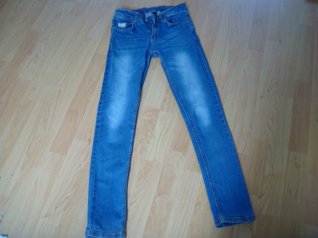 Spijkerbroek broek meisjes maat 152 in prima staat, Ophalen of Verzenden, Zo goed als nieuw, Meisje, Broek