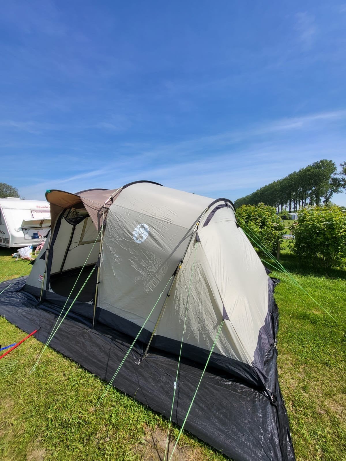Coleman tent met 2 cabines, Ophalen, Gebruikt