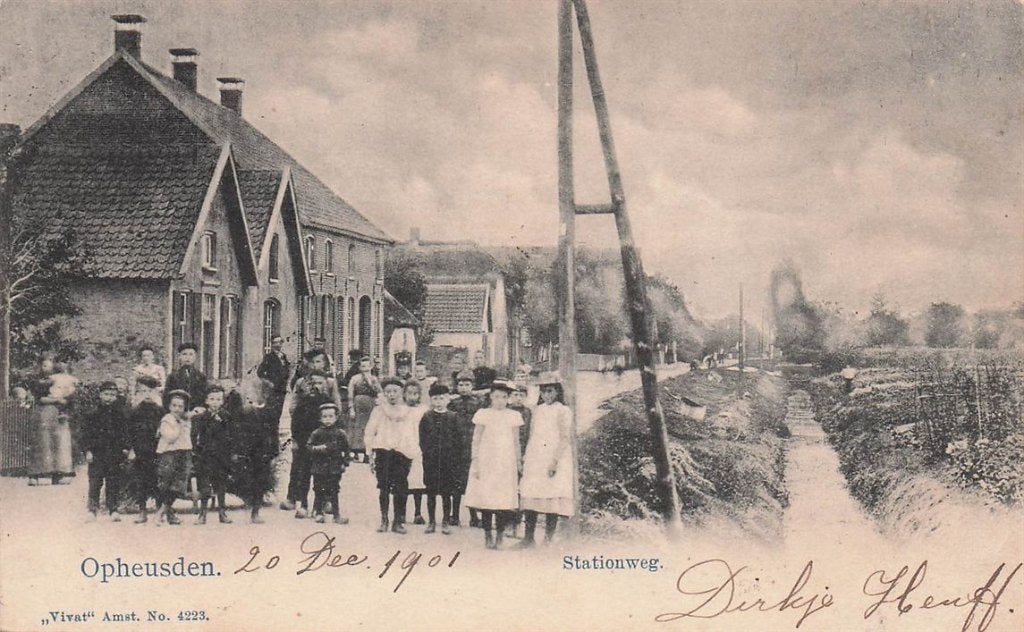 702-390-049 Opheusden Stationweg, Verzamelen, Verzenden, Voor 1920, Gelderland