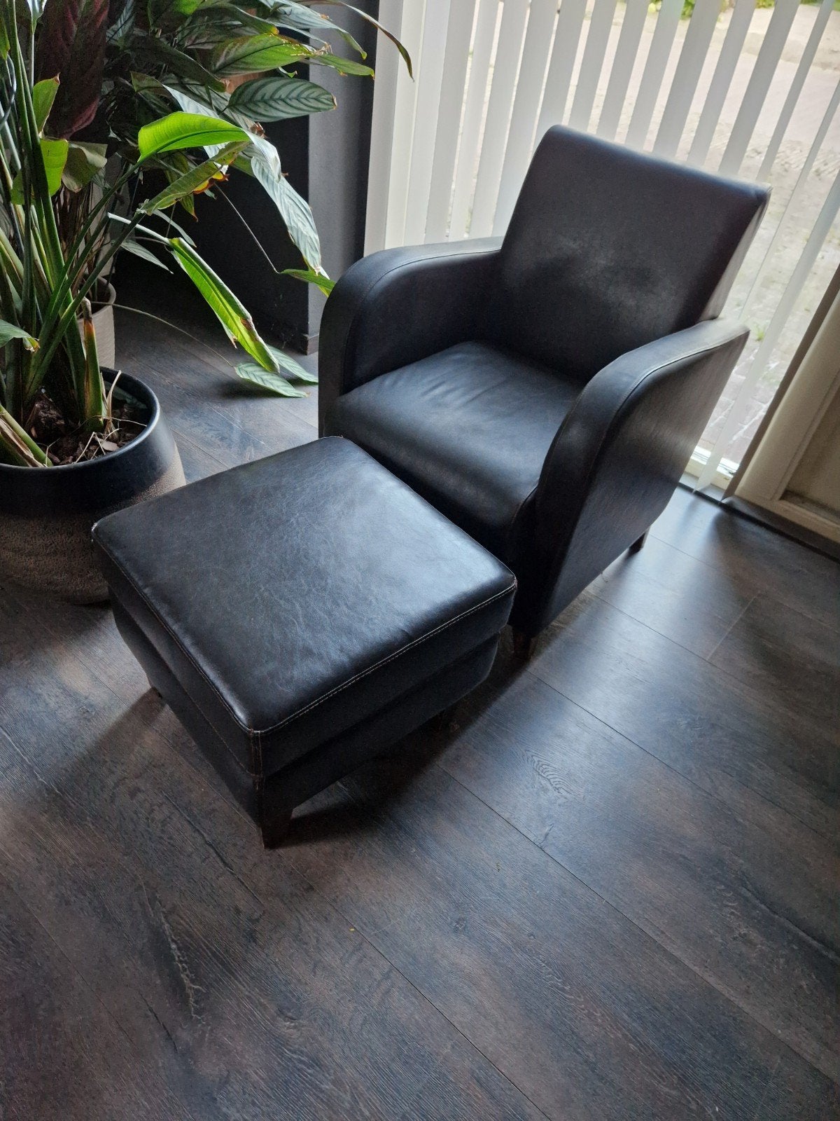 Leren fauteuil met voetenbank - Bruin, Ophalen, Gebruikt, Modern comfort, 50 tot 75 cm