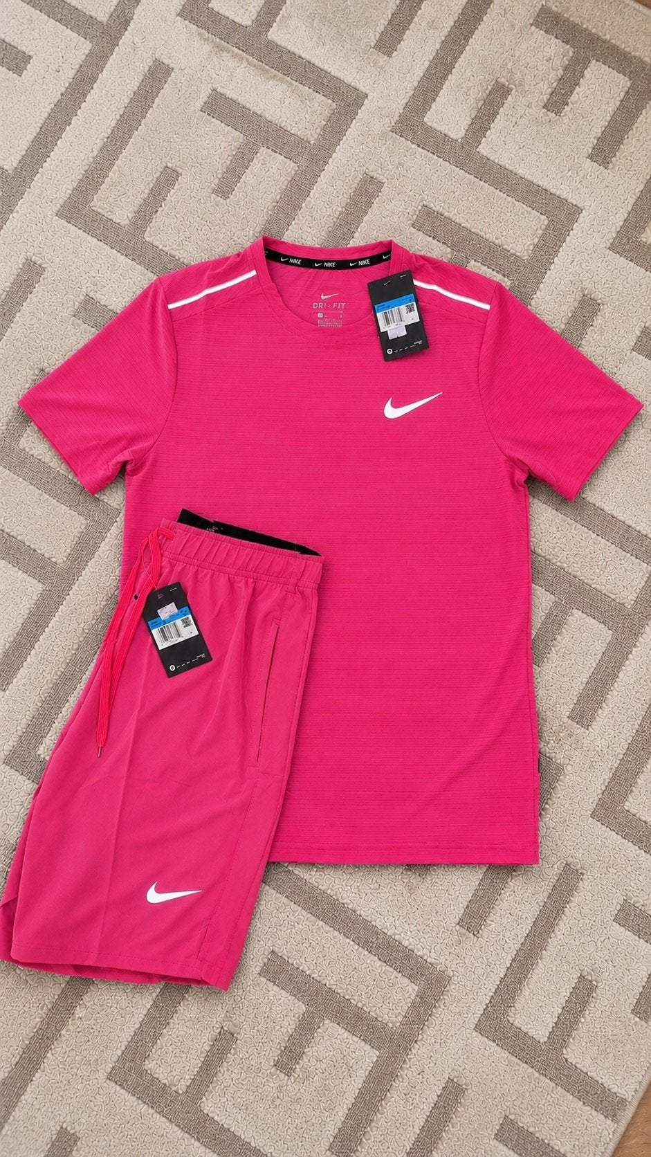Nike Zomersetje Roze XL, Fitness, Ophalen of Verzenden, Roze, Maat 56/58 (XL)
